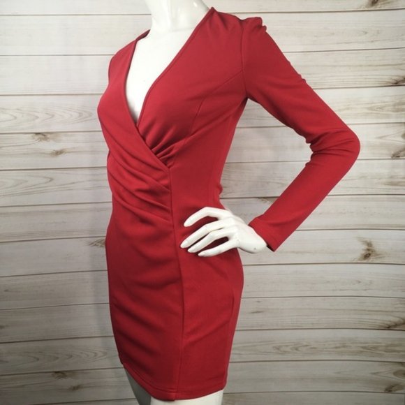 Akira Chicago Red Long Sleeve Dress - Picture 5 of 8